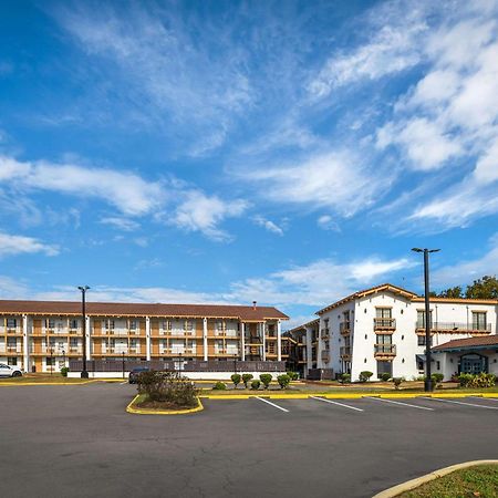 Econo Lodge Richmond-North Chesterfield Bagian luar foto