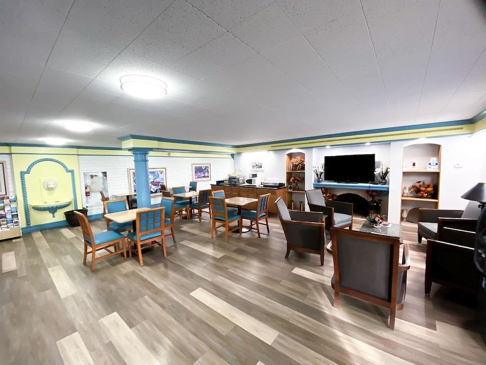 Econo Lodge Richmond-North Chesterfield Bagian luar foto
