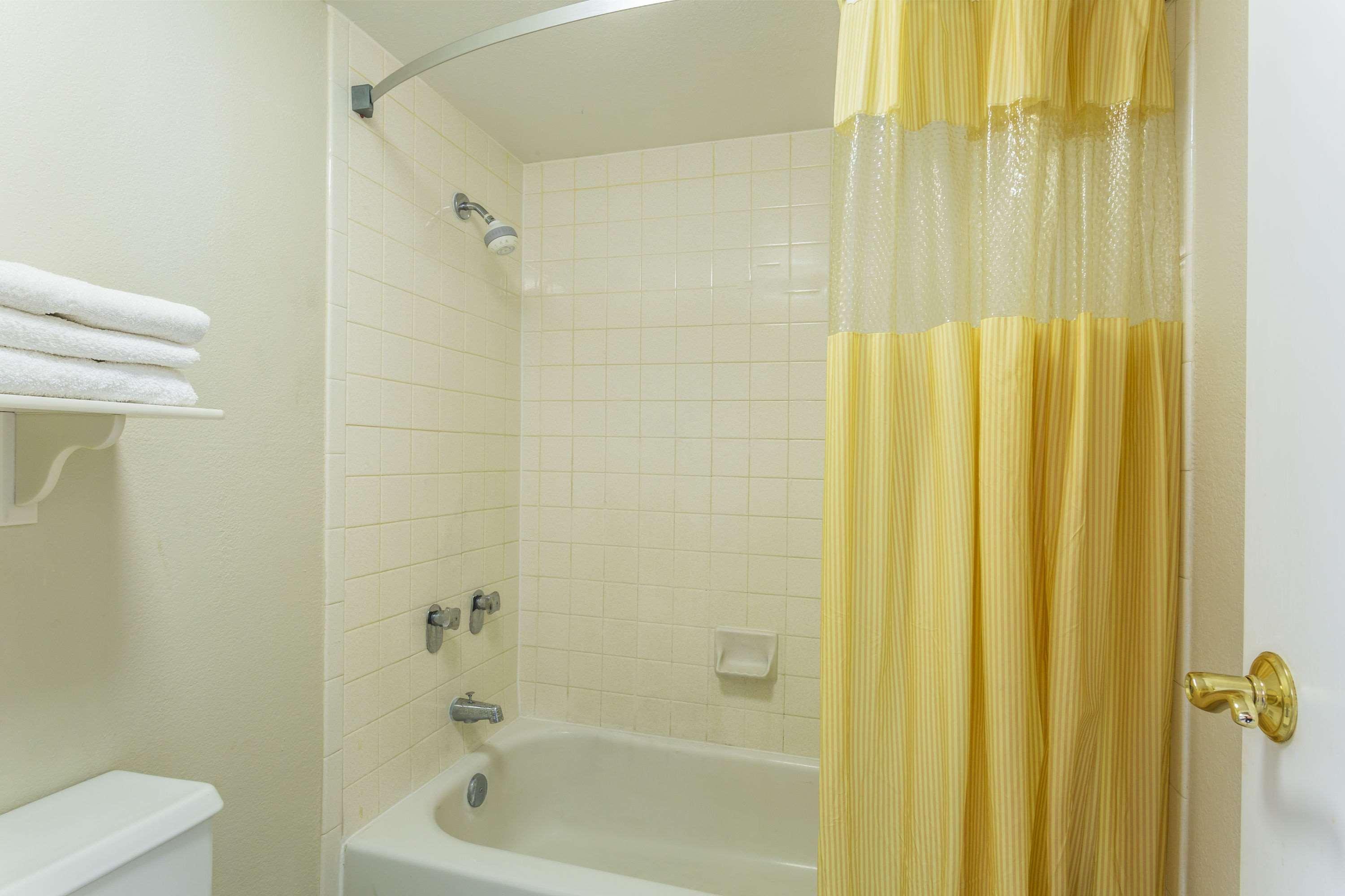 Econo Lodge Richmond-North Chesterfield Bagian luar foto