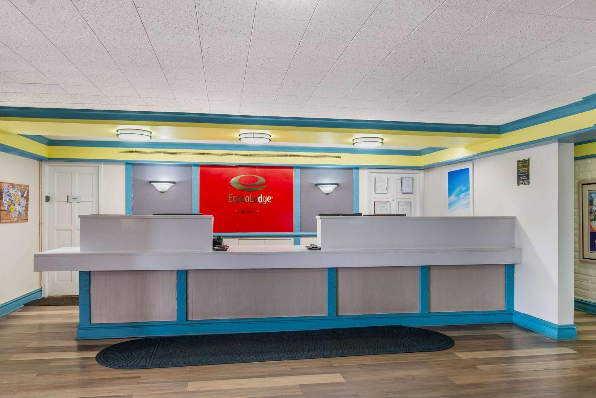 Econo Lodge Richmond-North Chesterfield Bagian luar foto